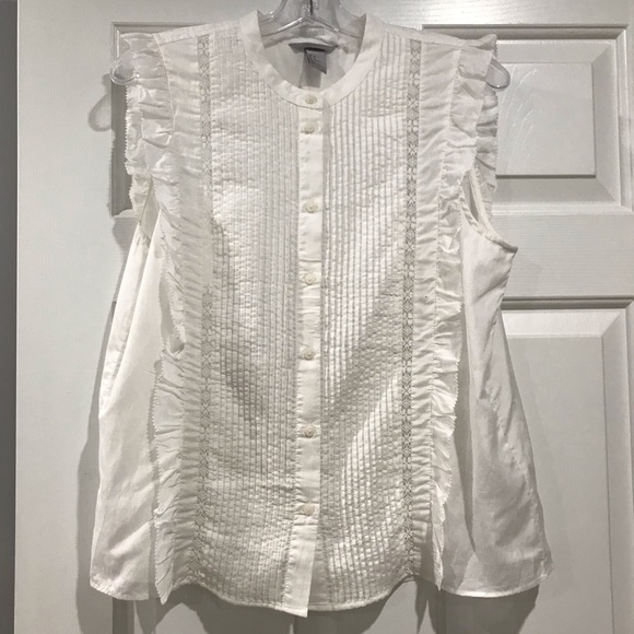 H&M Tops - NWOT. Ruffle Sleeve Tuxedo Blouse H&M Tops - NWOT. Ruffle Sleeve Tuxedo Blouse